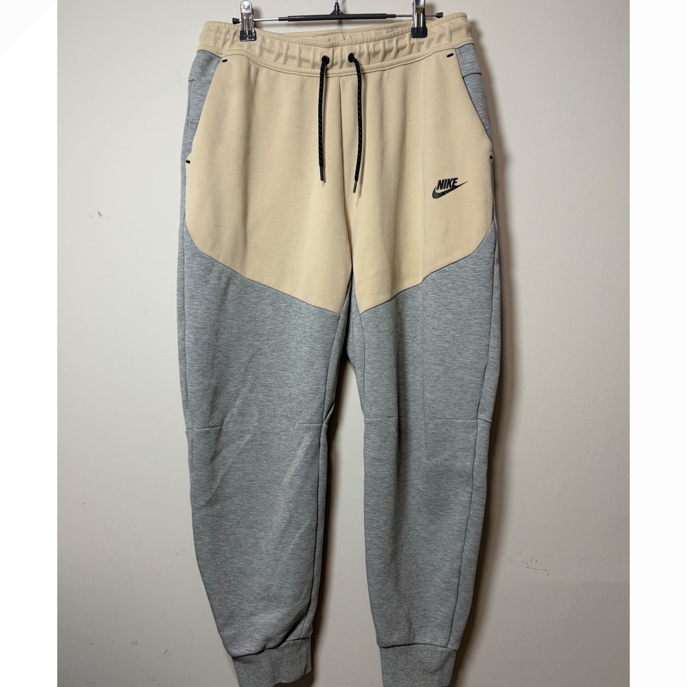 Nike Mens Tech Fleece Joggers Grey Beige Colorblock Sweatpants Size Large